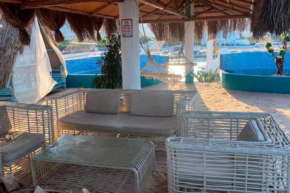 Antalya Yat Kiralama 50m Mega Yat
